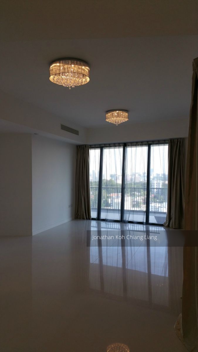 D'Leedon thumbnail photo